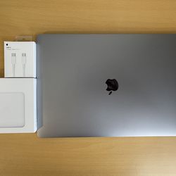 16” Apple MacBook Pro 