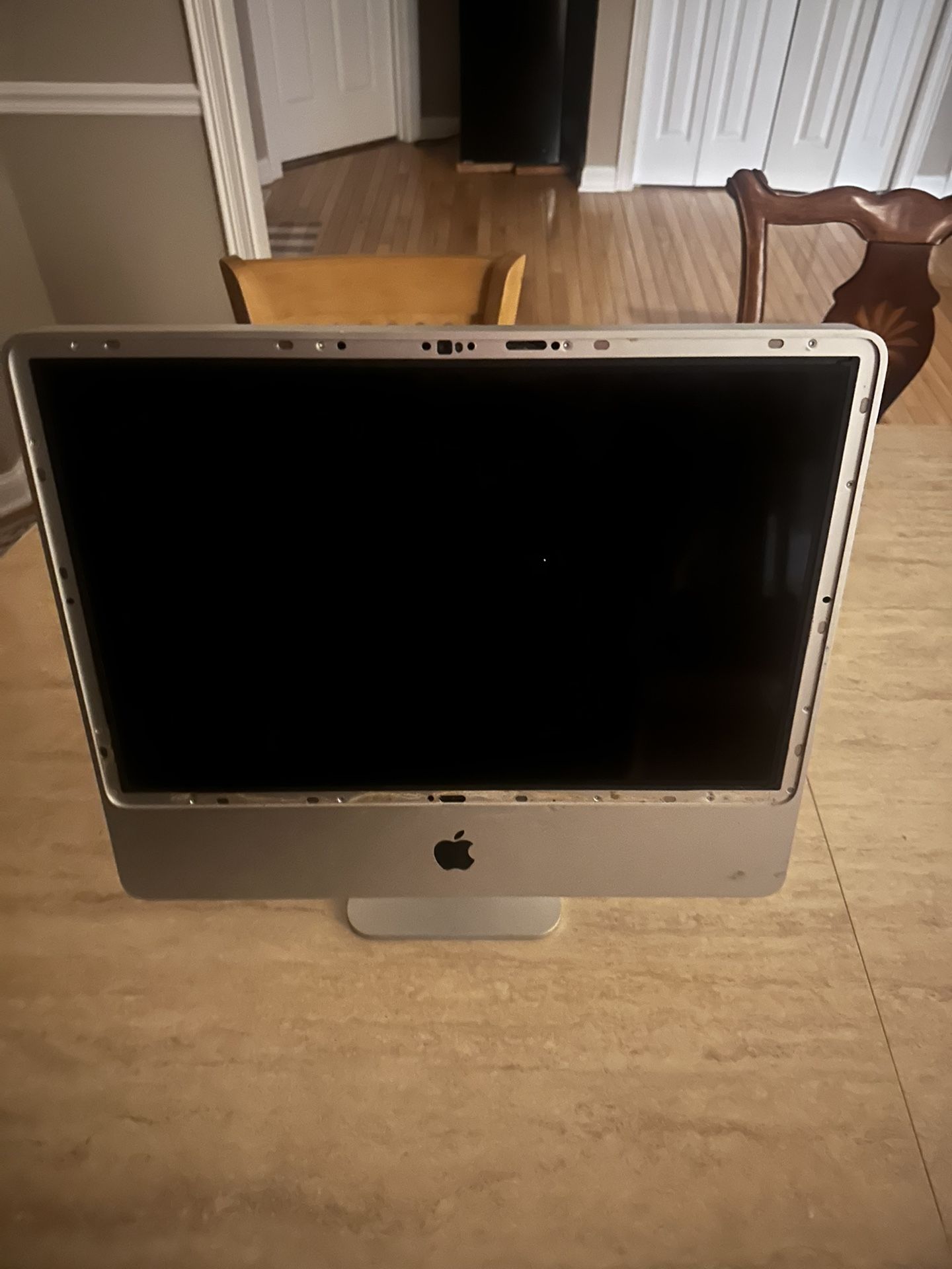 Mac monitor