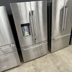 Jen air Counter Depth French Door Refrigerator W7C
