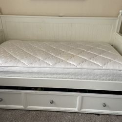 Twin Day Bed White Solid Wood