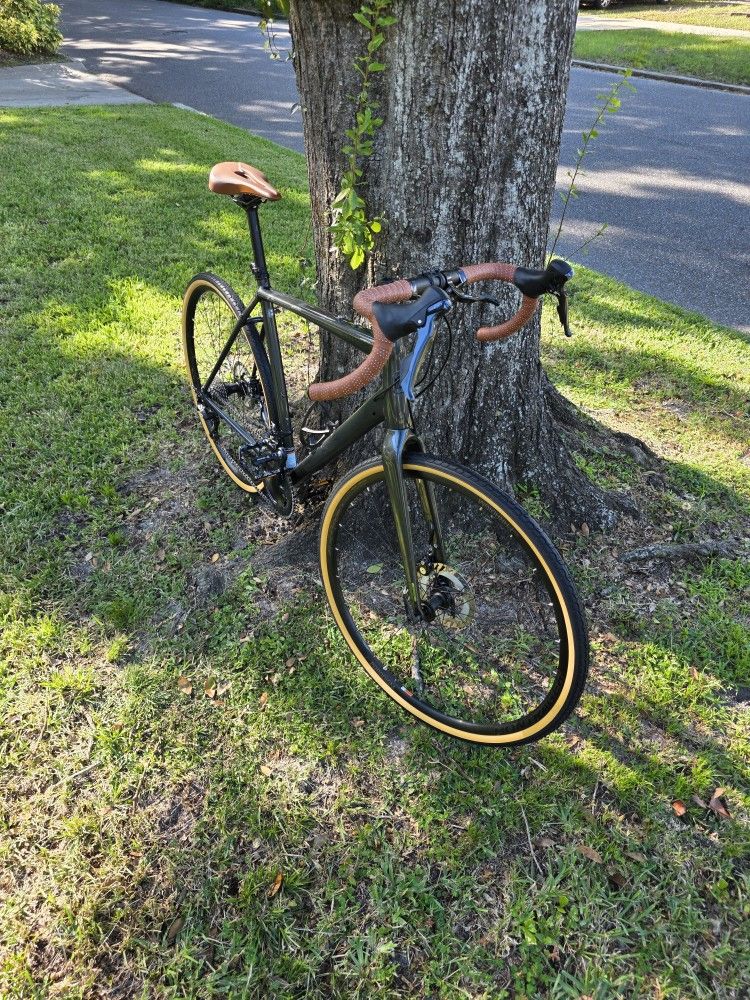 Cannondale Topstone Large Gravel Bike