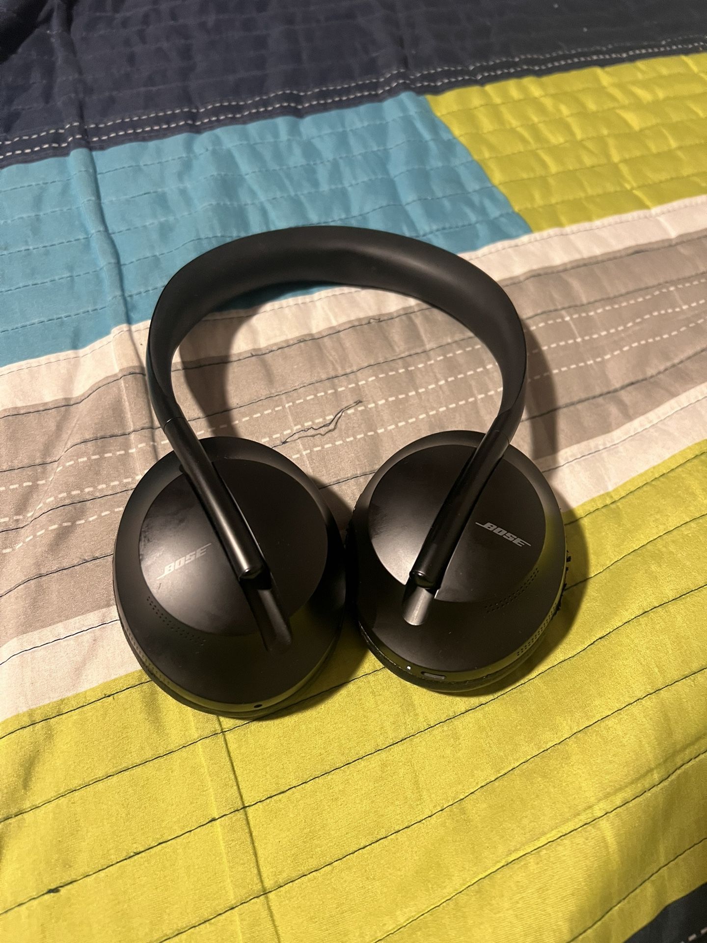 Bose NC 700 HP