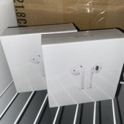 1:1 Headphones