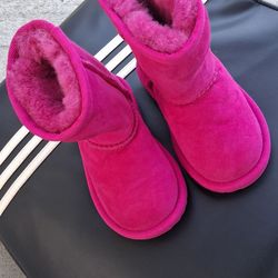 Uggs  boots kids