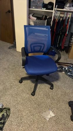 Blue Mesh Office Chair with Wheels