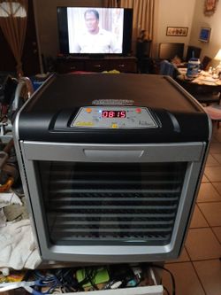 Cabela's Pro Series 12 tray Dehydrator
