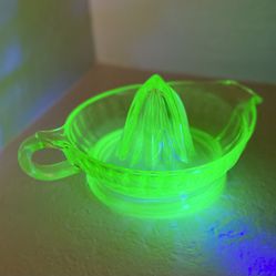 Vintage Vaseline Juicer Reamer