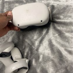 Meta Quest 2 — All-in-One Wireless VR Headset — 128GB 