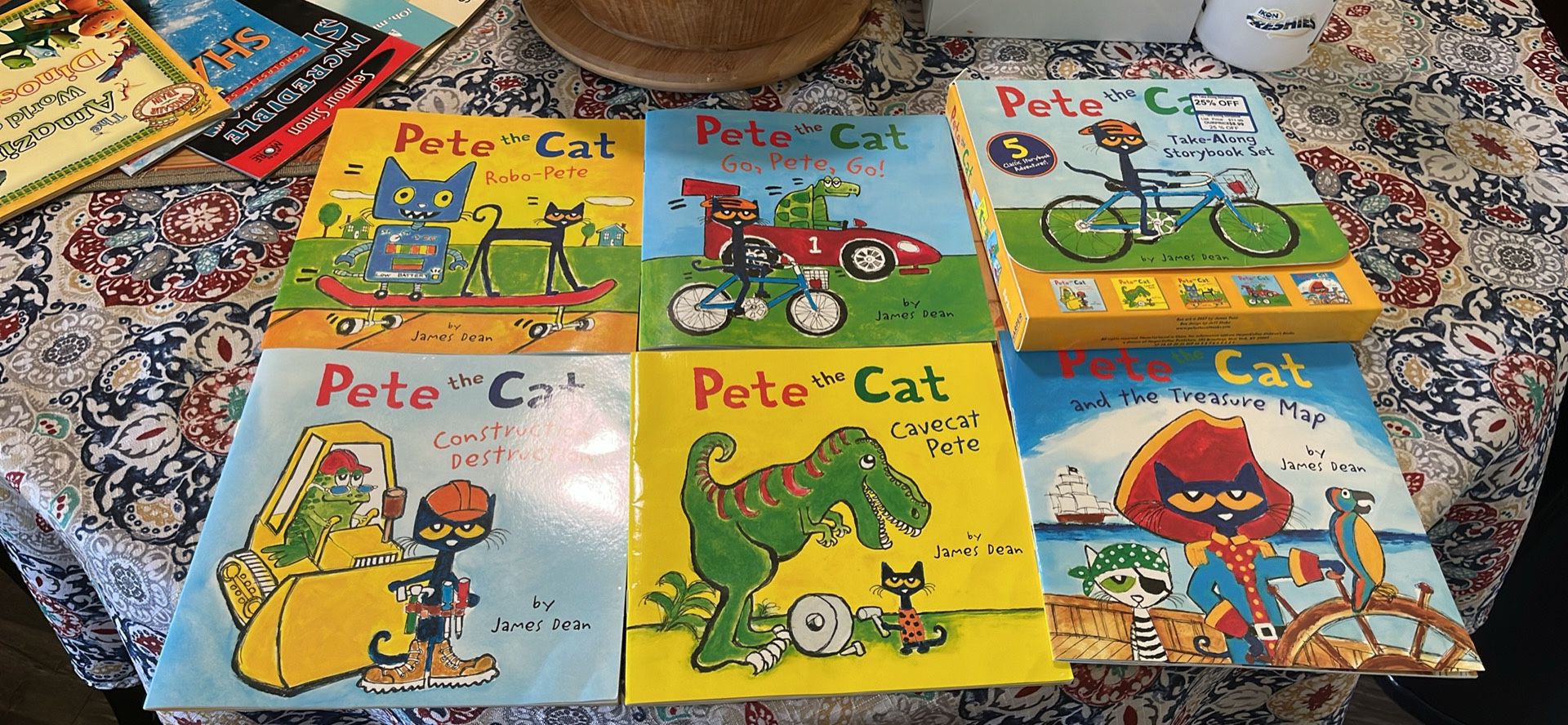 Pete The Cat Book Collection 