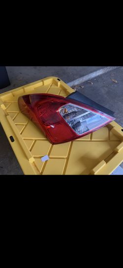 Nissan Versa Driver Side Light