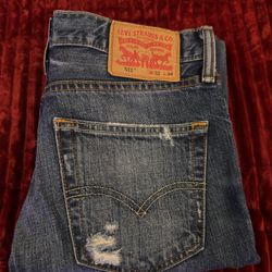 Levi Jeans Pair 