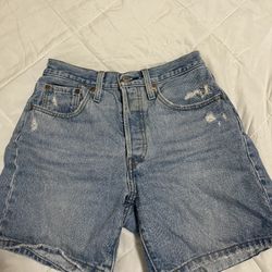 Mom Levi Shorts