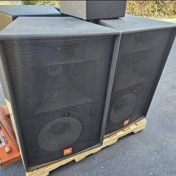 Set of 2 JBL SR4735X passive speakers. 
These look new and sound amazing.

$1500 for one pair

2 pairs available