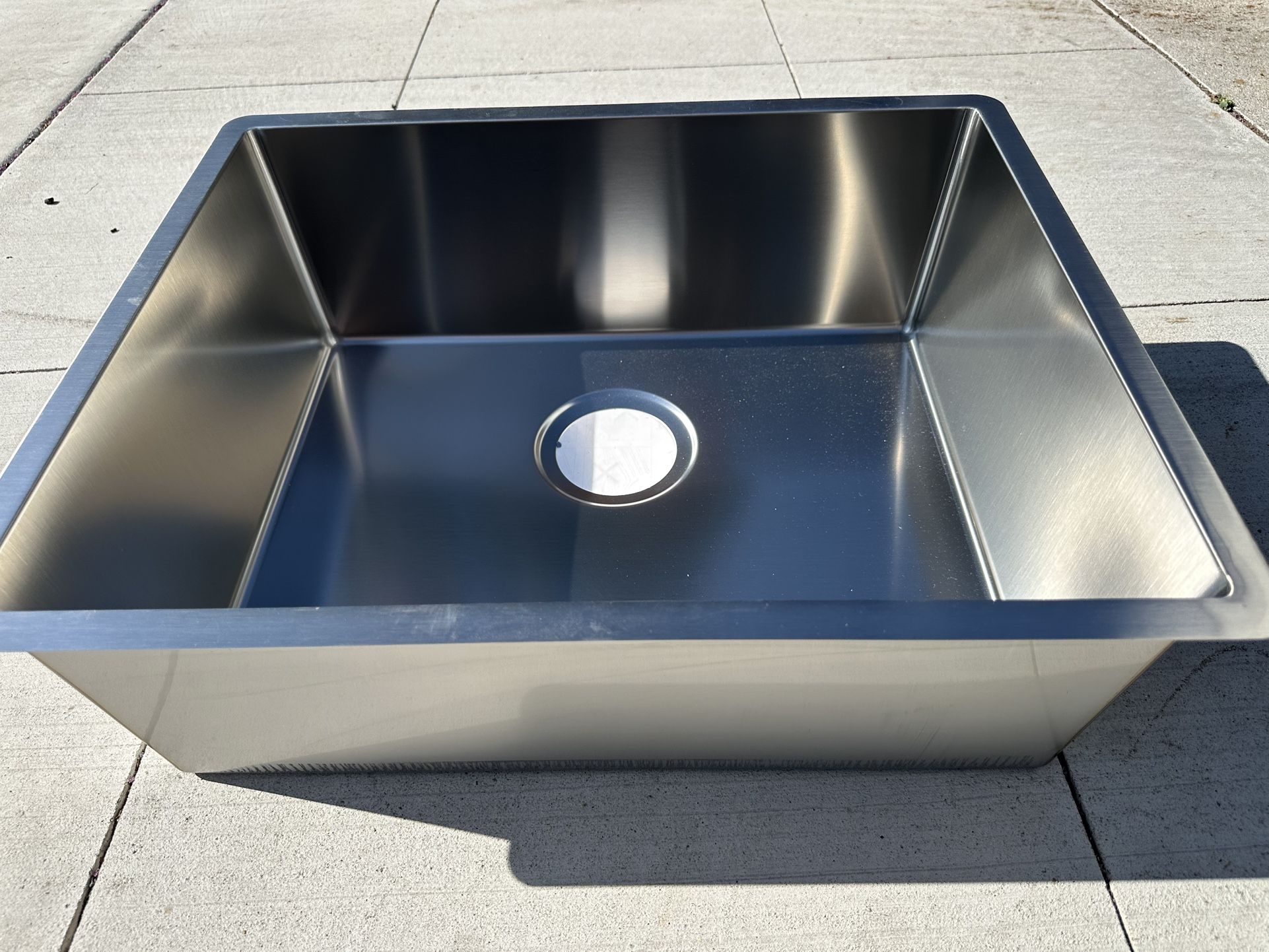 Stainless Steel Modern Kitchen Sink