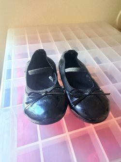The Children’s Place Girls Black Ballet Flats – Size 8