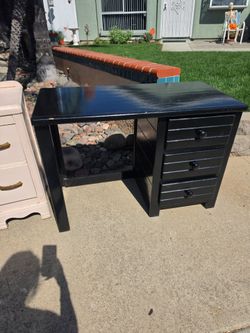 Black Wood Desk with 3 Drawers