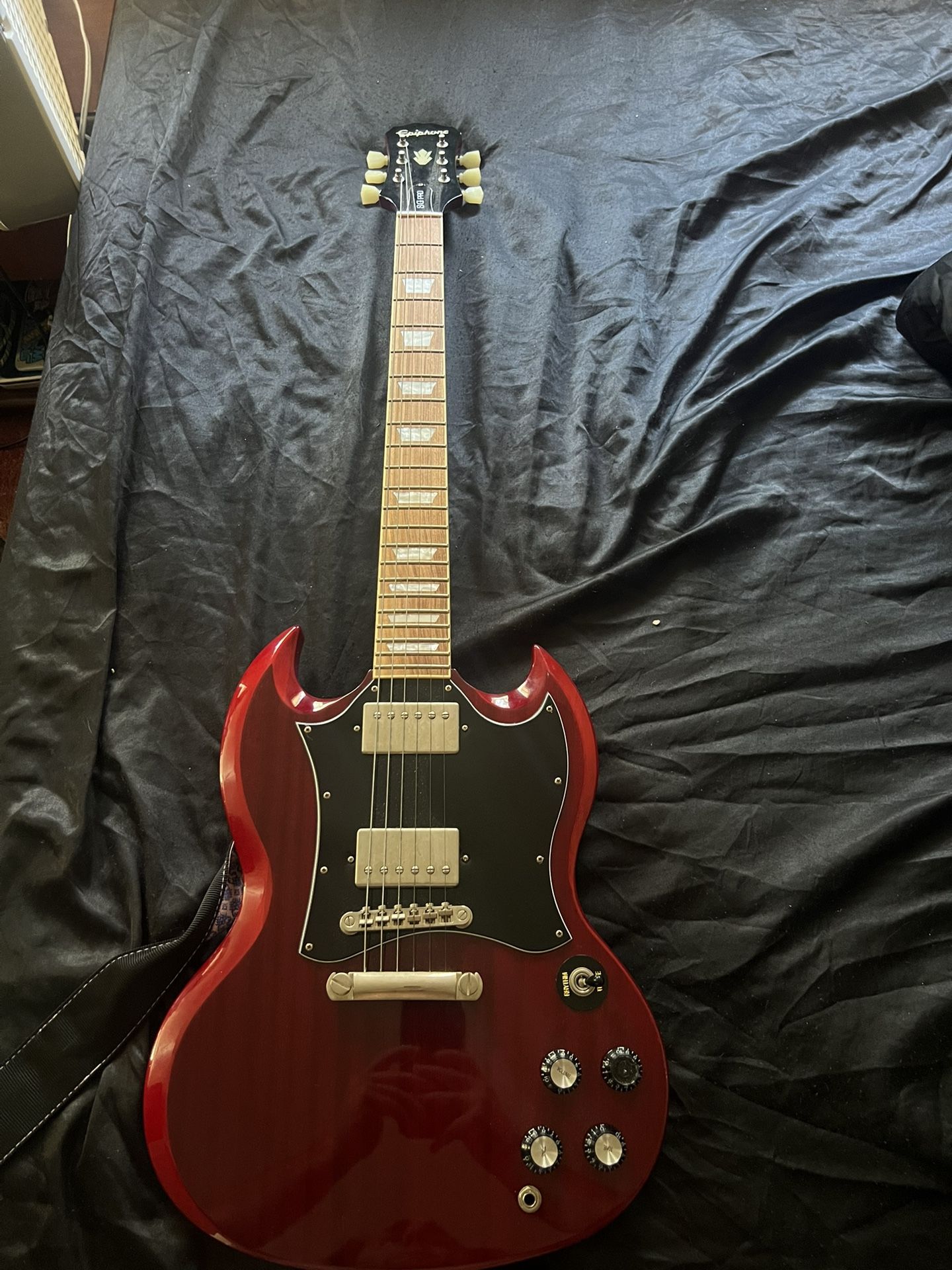 Epiphone SG