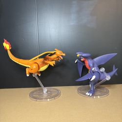Pokemon Select Charizard & Garchomp 2pk