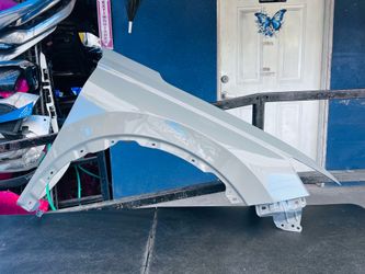 Honda CR-V 2023-2026 right passenger side fender Oem