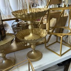 12 Metal Vases