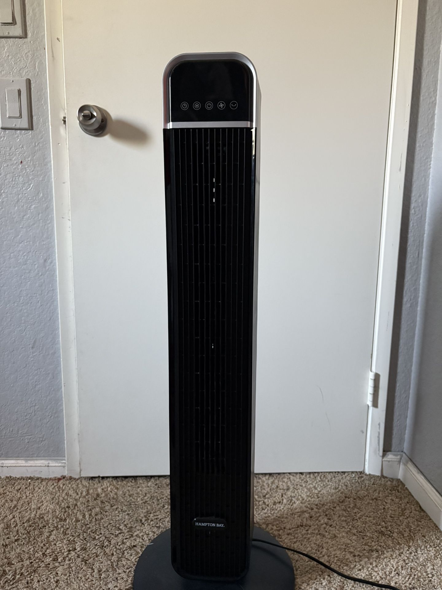 Hampton Bay tower fan 