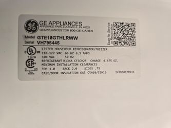 GE Appliances Refrigerator/Freezer Model GTE18GTHLRWW