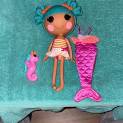 Lalaloopsy Doll Sew Magical Mermaid  & a  Pet