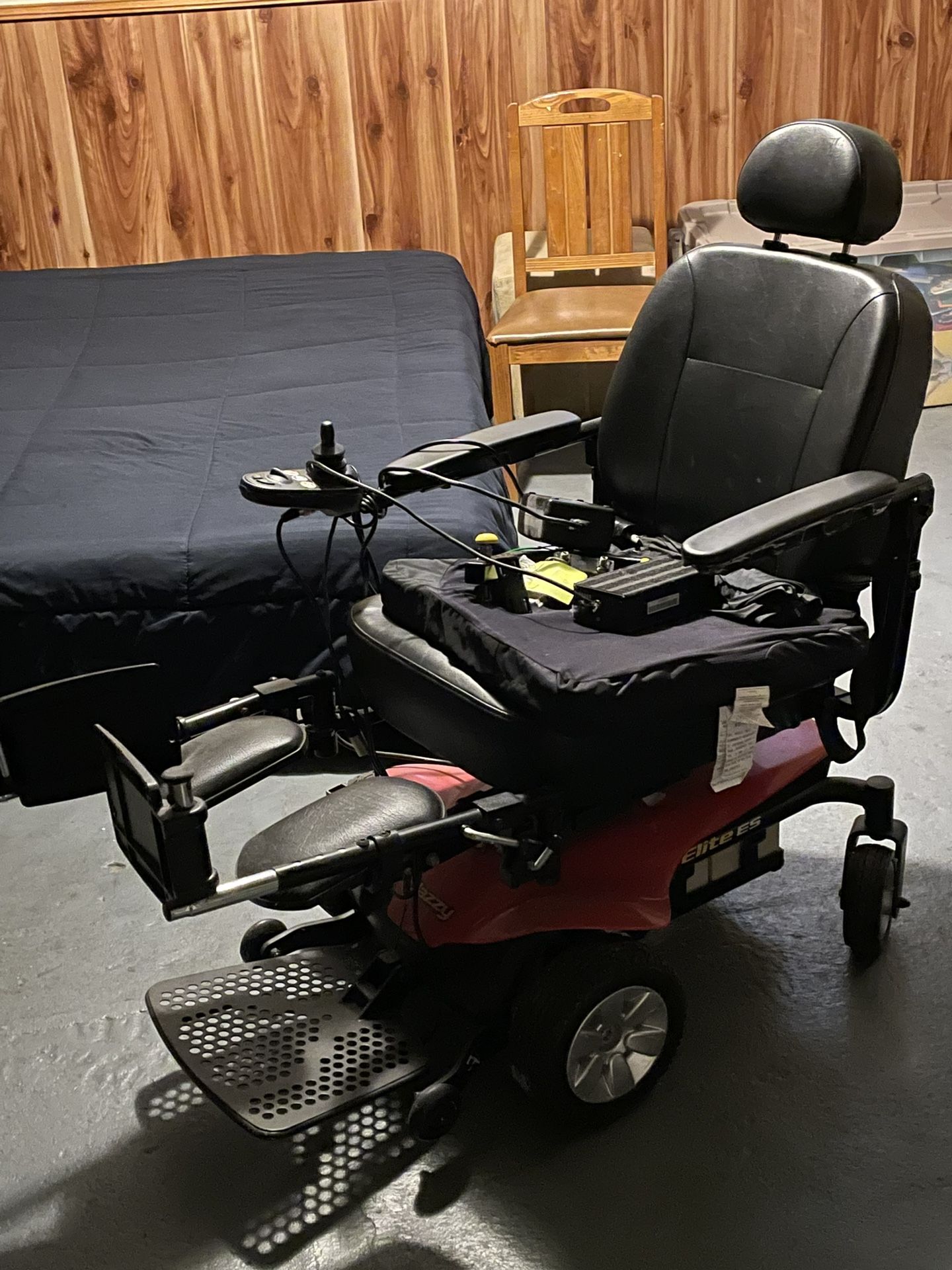 Electric Wheelchair