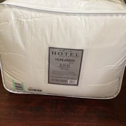 Royal Hotel Collection Hungarian Down Alternative 300th Count  100%cotton 