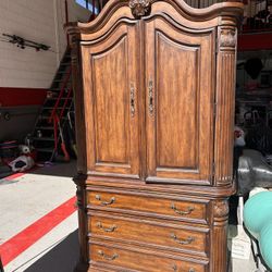 Armoire