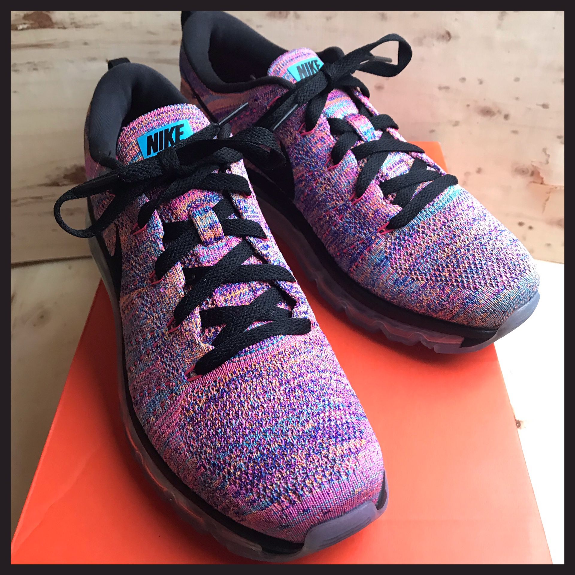 NEW Nike Flyknit Max blue, pink, black size 9 fitsole for Sale in New York, NY - OfferUp