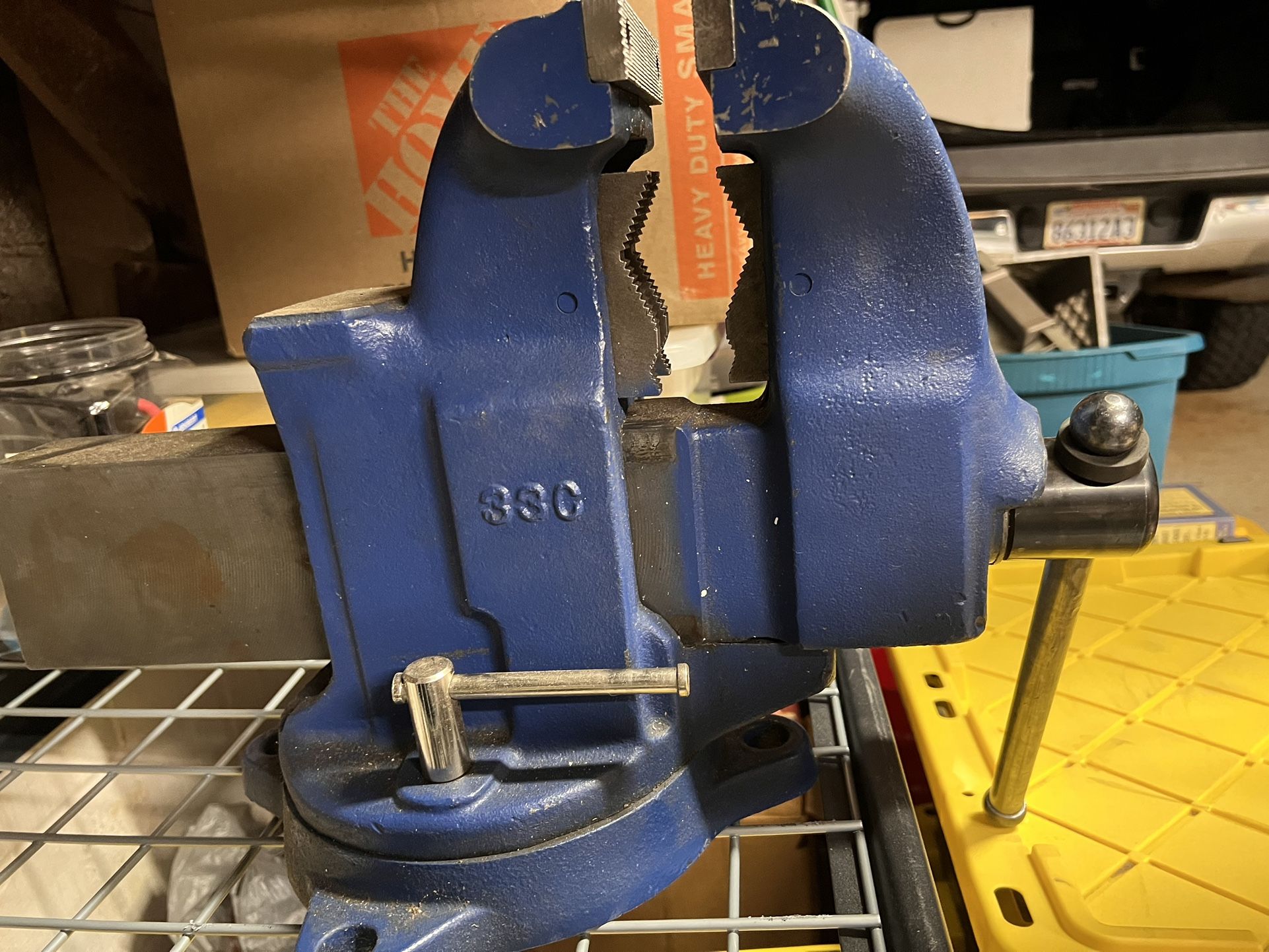 Yost Vise 33C 5” Combination Pipe And Bench Vise Swivel Base for Sale