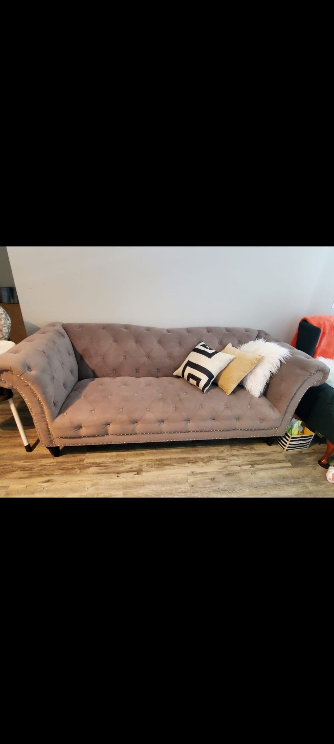 Chesterfield Sofa