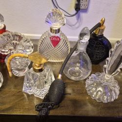 VINTAGE PERFUME BOTTLES CRYSTAL