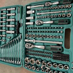 216 piece mechanics tool set
