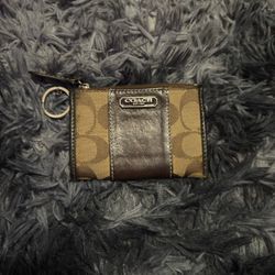 COACH Coin Purse Brown C Logo Brass Fob Card Case Leather Trim Zip Top 3x4.5