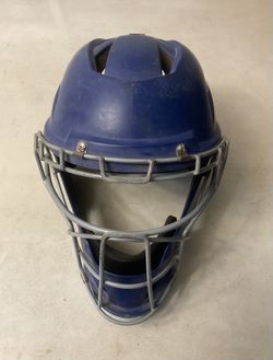 Easton - Hockey-Style Catcher's Helmet (Used)
