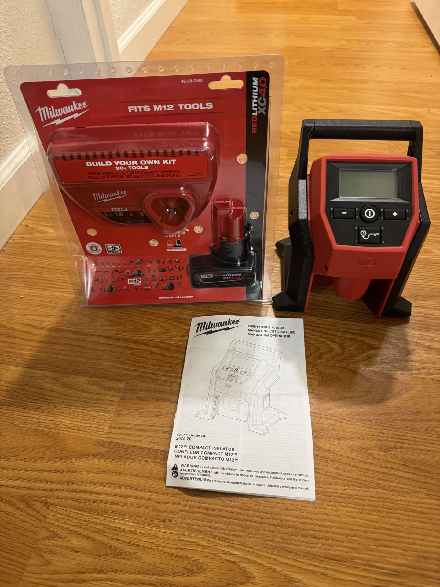 New Milwaukee M12 Air Inflator With Battery & Charger