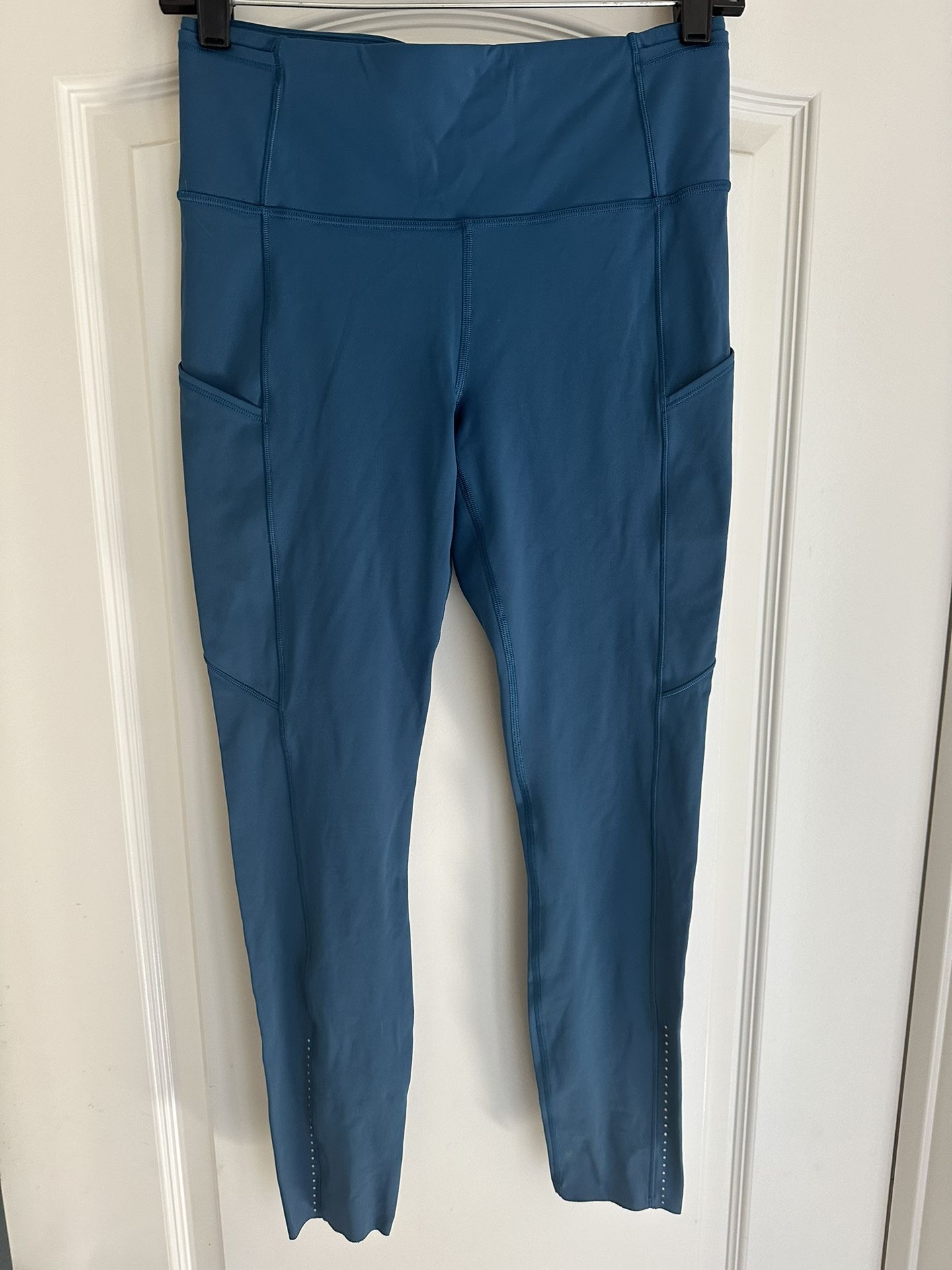 Like NEW Lululemon Fast And Free Legging