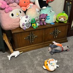 Cedar Hope Chest Solid