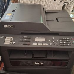 2 Laser Printers