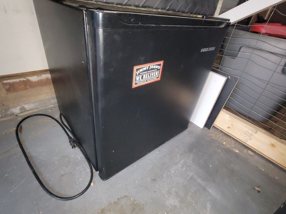 Mini Fridge