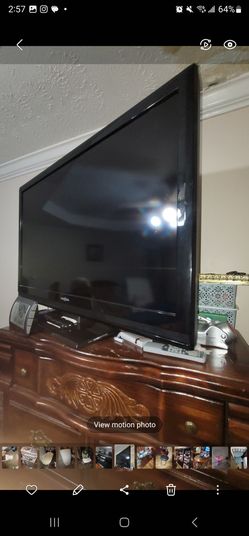 Insignia Flat Screen TV