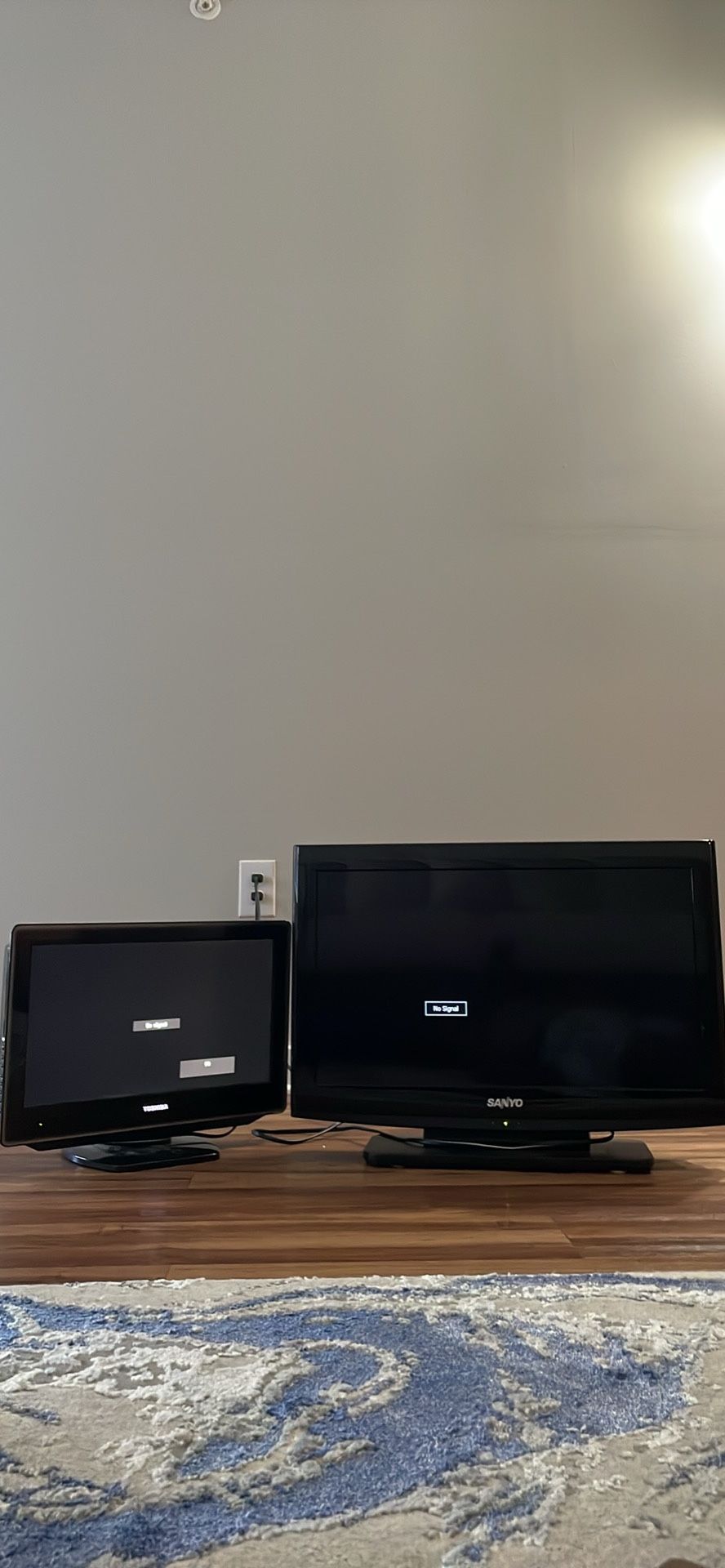Flat Screen TVs