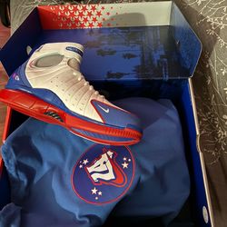 Nike Harrachues  size 9.5