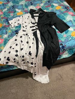 Cruella deVille cape sz M