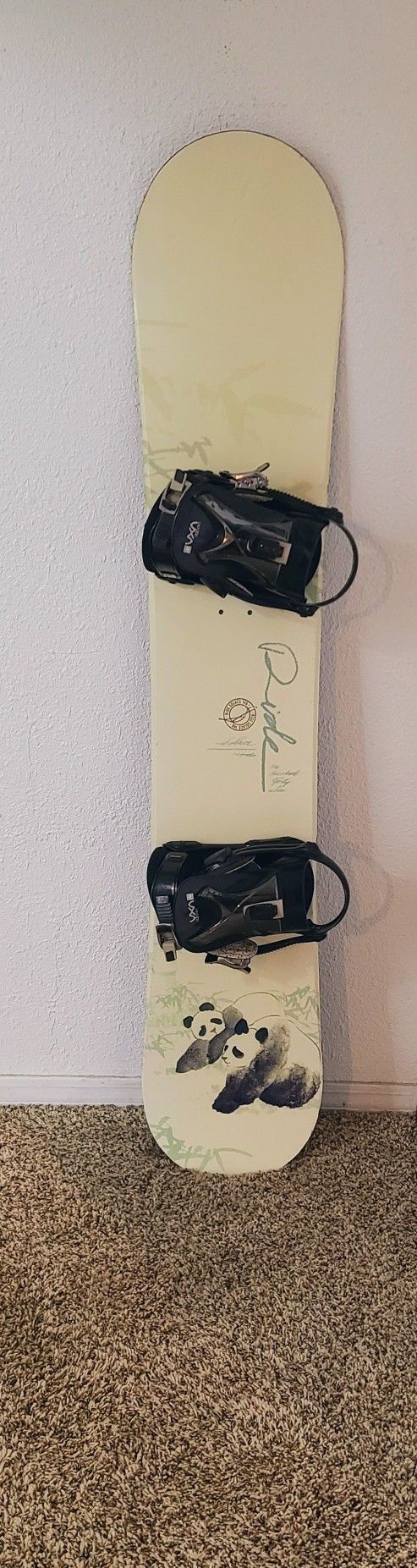 RIDE "Solace" 147cm Snowboard + RIDE Bindings