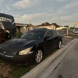 2012 Nissan Maxima