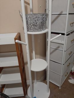 Spinning Wooden Coat Rack With Shelves