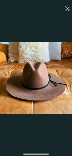 Aritzia - Wool Hat For Women